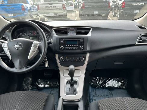 Used 2015 Nissan Sentra S image 20