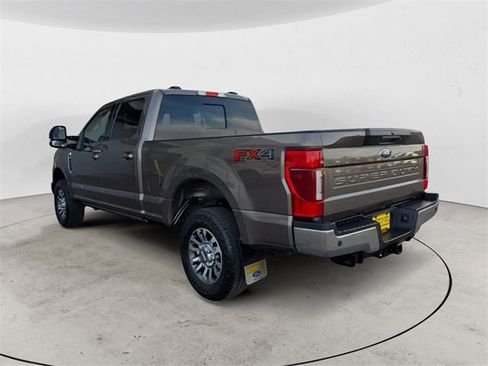 Certified 2022 Ford F250 Lariat w/ Lariat Ultimate Package image 3