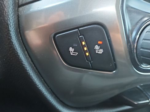 Used 2016 Chevrolet Silverado 1500 LT w/ All Star Edition image 19