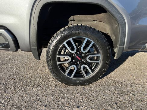 Used 2021 GMC Sierra 1500 AT4 image 23
