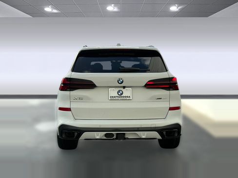 New 2026 BMW X5 xDrive40i w/ M Sport Package image 9