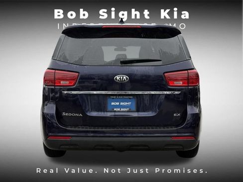 Used 2021 Kia Sedona EX image 8