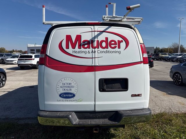 Used 2017 GMC Savana 2500 RWD image 5