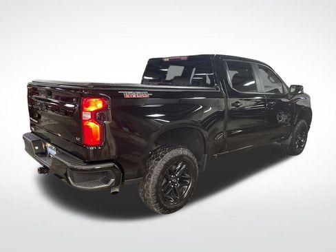 Used 2022 Chevrolet Silverado 1500 LT Trail Boss image 5