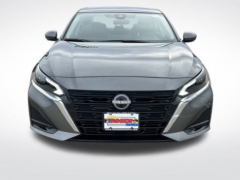 New 2025 Nissan Altima 2.5 SL image 8