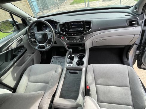 Used 2020 Honda Pilot EX image 21