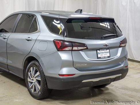 Certified 2024 Chevrolet Equinox LT w/ LPO, Floor Liner Package image 7