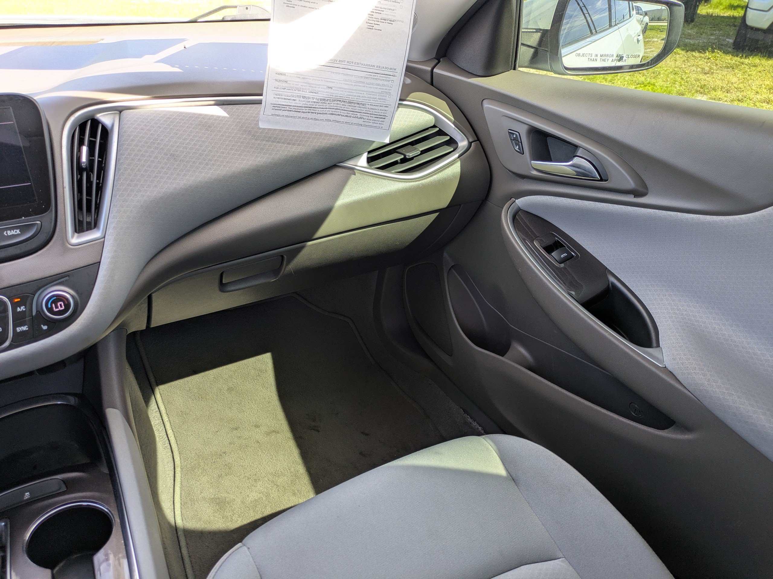 Used 2022 Chevrolet Malibu LT FWD image 16
