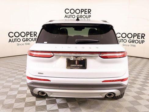 New 2026 Lincoln Corsair Premiere FWD image 22