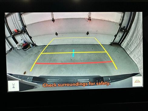 Used 2025 Toyota Tacoma TRD Off-Road image 37