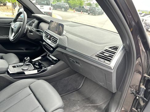 Used 2024 BMW X3 sDrive30i w/ Convenience Package w/ZPA RWD image 38
