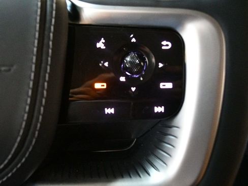 Used 2025 INFINITI QX80 Sensory image 76