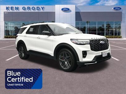 Certified 2025 Ford Explorer ST-Line w/ ST-Line Street Pack