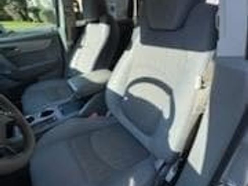 Used 2013 Chevrolet Traverse LS FWD image 2