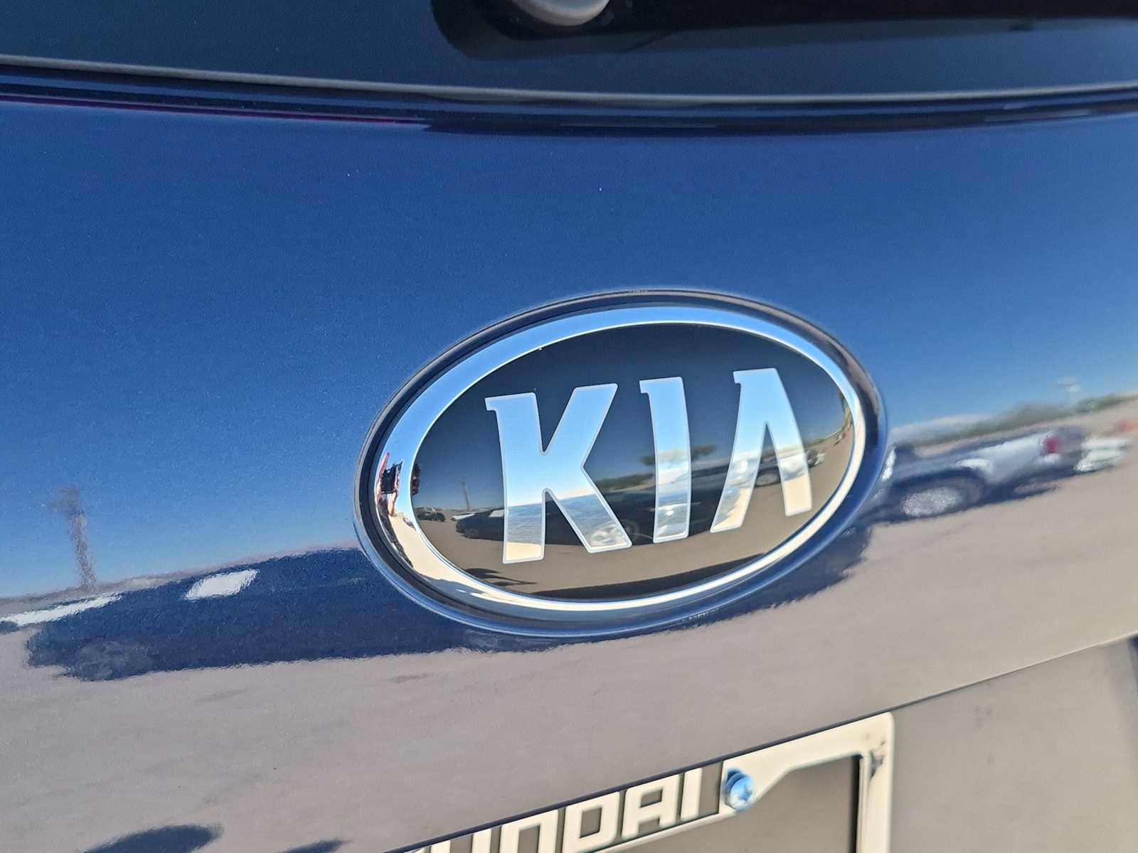 Used 2018 Kia Sorento FWD image 11