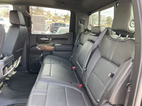 Used 2021 Chevrolet Silverado 1500 High Country w/ Technology Package image 22