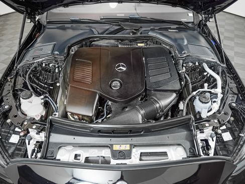 Certified 2025 Mercedes-Benz C 300 Sedan w/ AMG Line w/ Night Package image 4