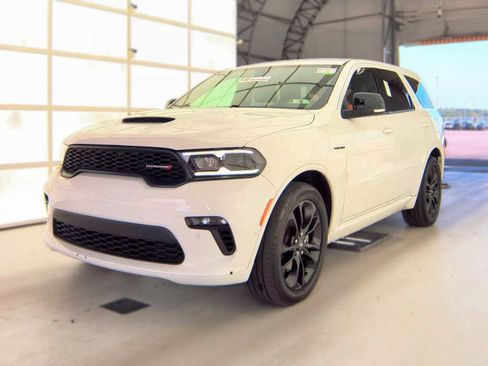 Used 2022 Dodge Durango R/T w/ Blacktop Package AWD/4WD image 2