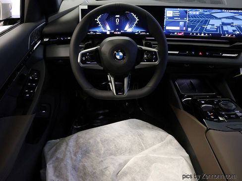 New 2026 BMW 530i xDrive w/ M Sport Package image 14