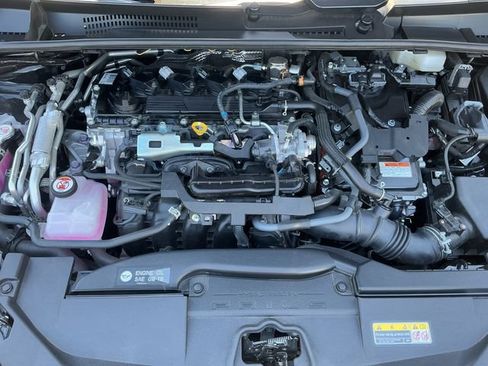 Certified 2024 Toyota Prius Prime FWD image 28