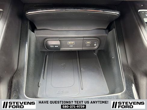 Used 2025 Kia Telluride S AWD/4WD image 26