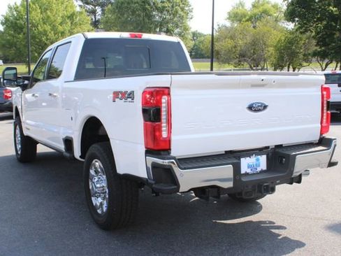 New 2026 Ford F250 Lariat w/ Lariat Ultimate Package AWD/4WD image 16