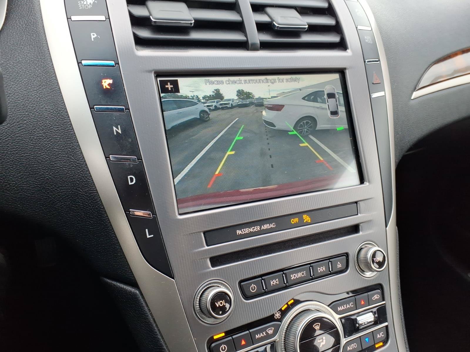 Used 2018 Lincoln MKZ Reserve FWD image 23