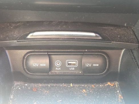 Used 2018 Kia Optima LX FWD image 29