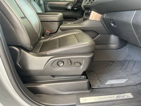 Used 2023 Chevrolet Tahoe High Country AWD/4WD image 46