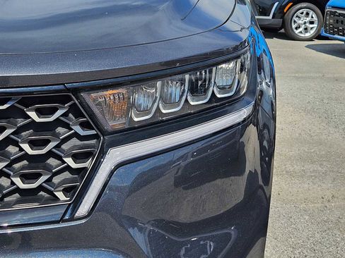 Certified 2023 Kia Sorento X-Line EX AWD/4WD image 10