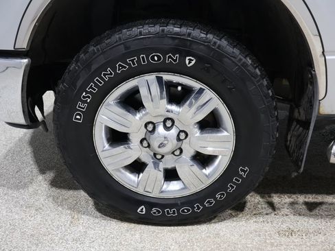 Used 2011 Ford F150 XLT w/ XLT Chrome Pkg image 10