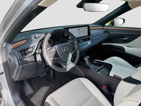 Used 2025 Lexus ES 350 w/ Premium Package FWD image 25