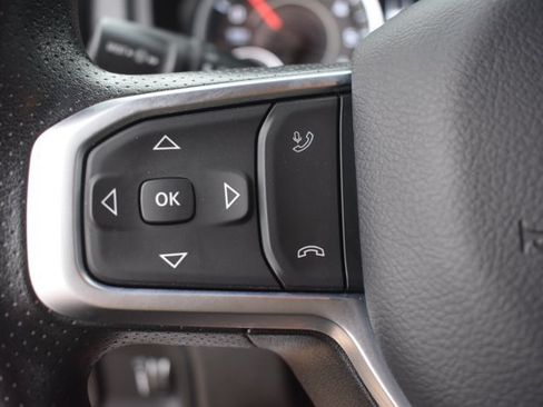 Used 2025 RAM 1500 Warlock AWD/4WD image 19