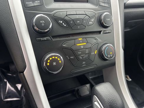 Used 2014 Ford Fusion S image 23