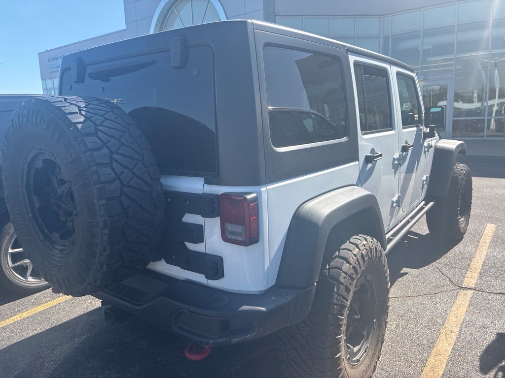 Used 2017 Jeep Wrangler Unlimited Rubicon AWD/4WD image 4