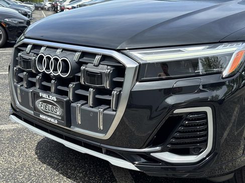 Used 2025 Audi Q7 3.0T Premium Plus AWD/4WD image 10