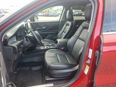 Used 2022 Lincoln Corsair AWD w/ Premium Package image 13