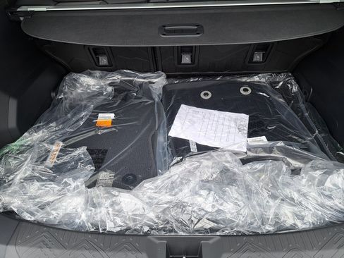 New 2025 Subaru Crosstrek 2.5i Sport w/ Popular Package #3A image 16