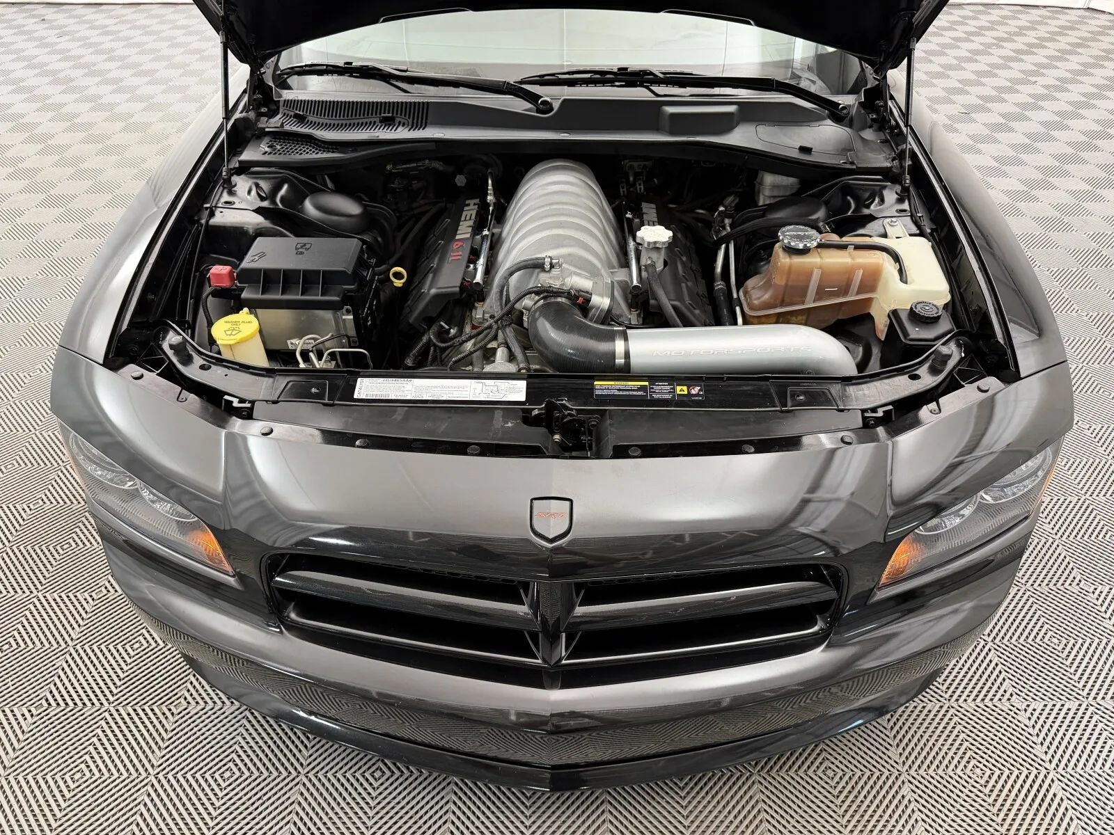 Used 2006 Dodge Charger SRT8 w/ SRT Option Group III RWD image 35