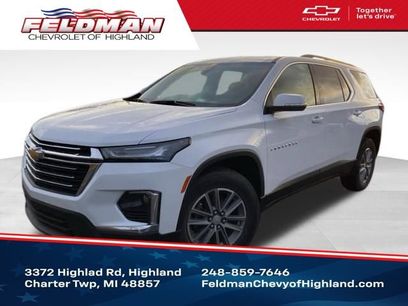 Used 2023 Chevrolet Traverse LT