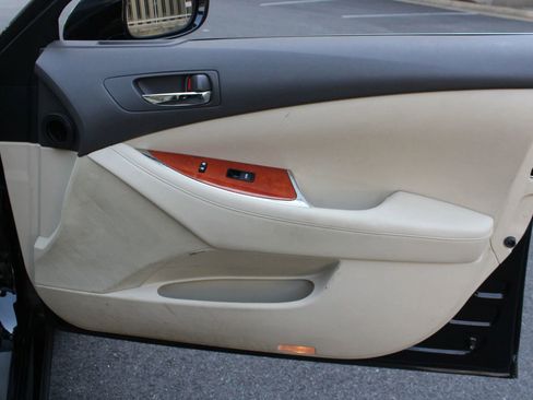 Used 2010 Lexus ES 350 FWD image 27