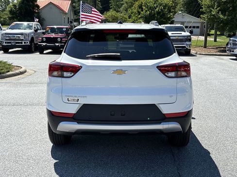 New 2026 Chevrolet TrailBlazer LT w/ Convenience Package image 7