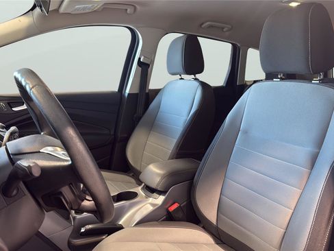 Used 2016 Ford Escape SE FWD image 11