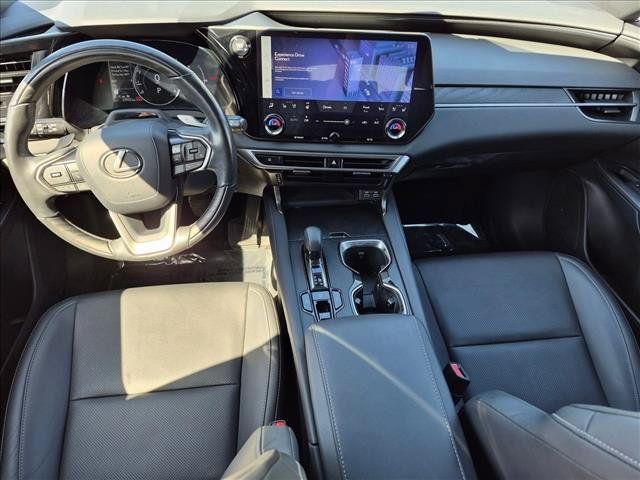 Used 2024 Lexus RX 350 Premium w/ Convenience Package FWD image 18