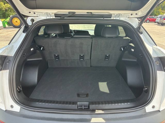 Used 2024 Chevrolet Blazer EV LT AWD/4WD image 6