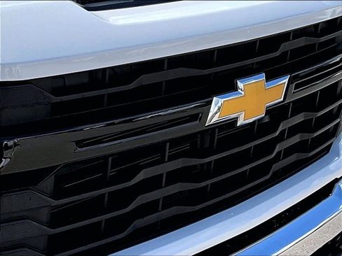Used 2024 Chevrolet Silverado 2500 W/T w/ WT Convenience Package RWD image 27