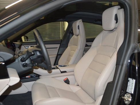 Used 2025 Porsche Taycan AWD/4WD image 5