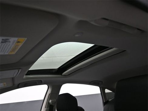 New 2025 Honda Accord SE image 4