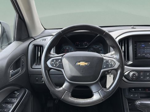 Used 2015 Chevrolet Colorado LT w/ Luxury Package image 21