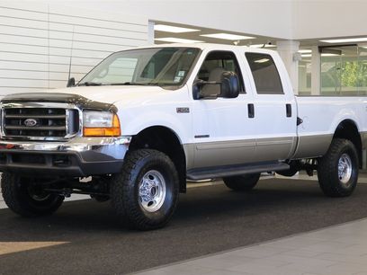 Used 2000 Ford F250 Lariat